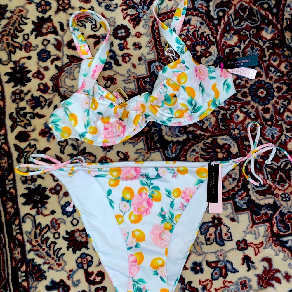 Final price ✨NWT Victoria’s Secret bathing suit